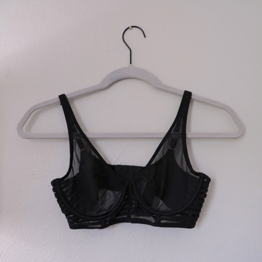 Victorias Secret Mesh Underwire Bra